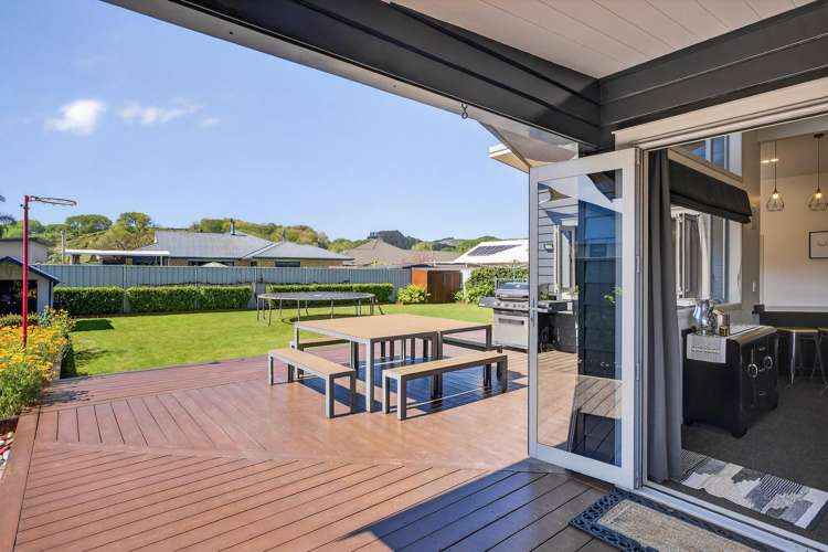 15 Pohutukawa Grove Lytton West_26