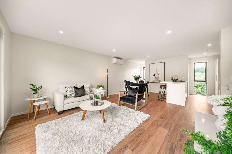 9,10,11,12,13/4 Tawhai Street Stokes Valley_2