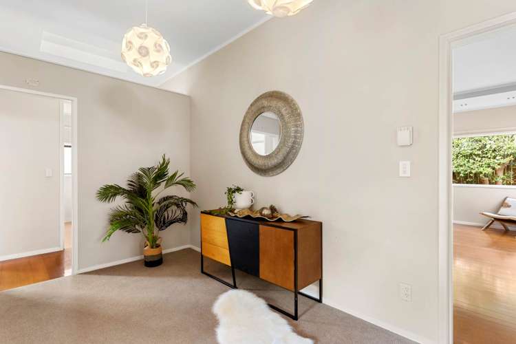 7 Merwood Lane Devonport_9