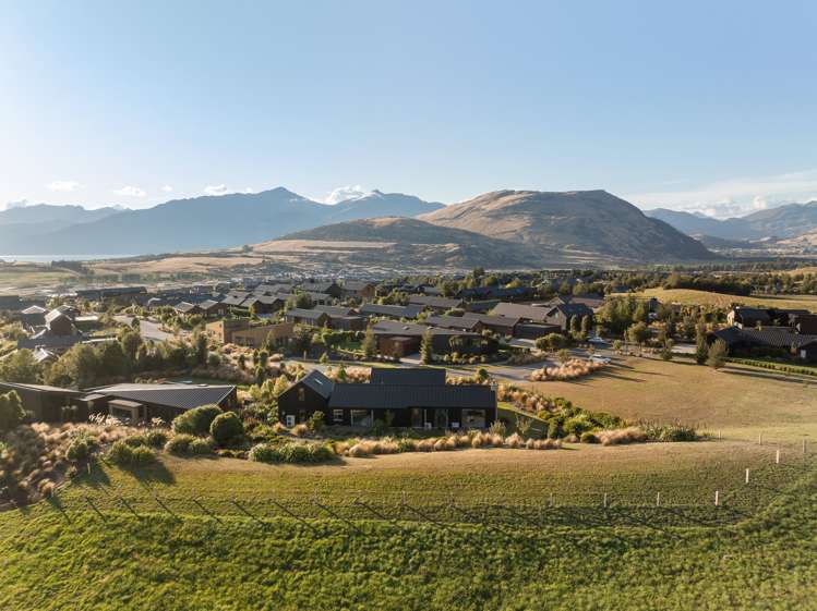 36 Mckellar Drive Jacks Point_33