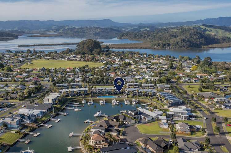 17/73 South Highway Whitianga_19