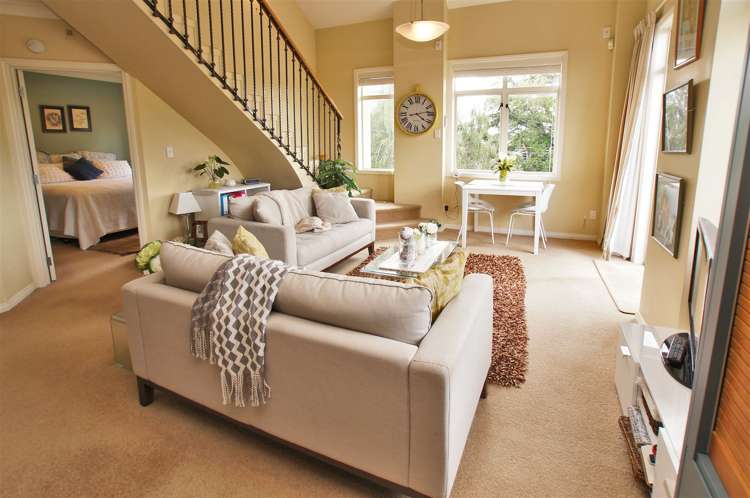 2a/11 London Street Hamilton Central_7