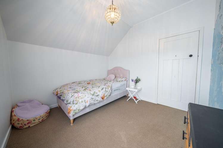 247 Herbert Street Windsor_22