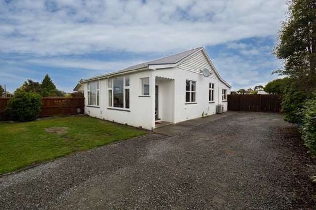 Charming 3BR Home in Ashburton!