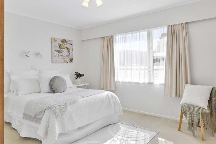 33A Saint Edmund Crescent Tawa_14