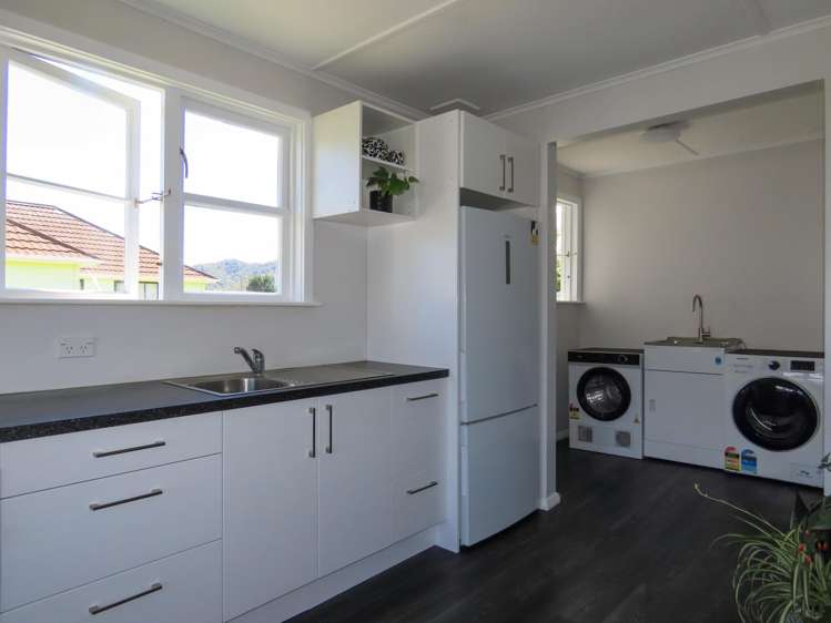 4 Plaskett Street Reefton_5