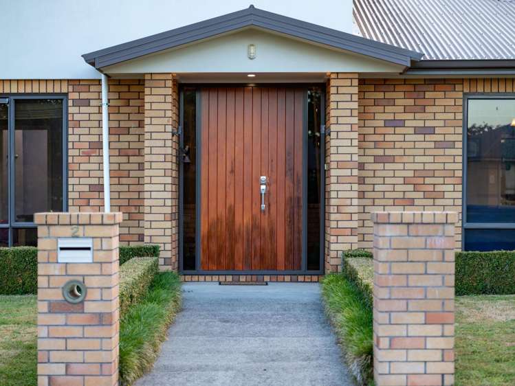 2 Cranmer Close Rototuna North_1