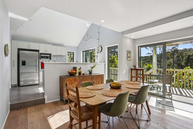 59 Kauri Point Road Laingholm_4