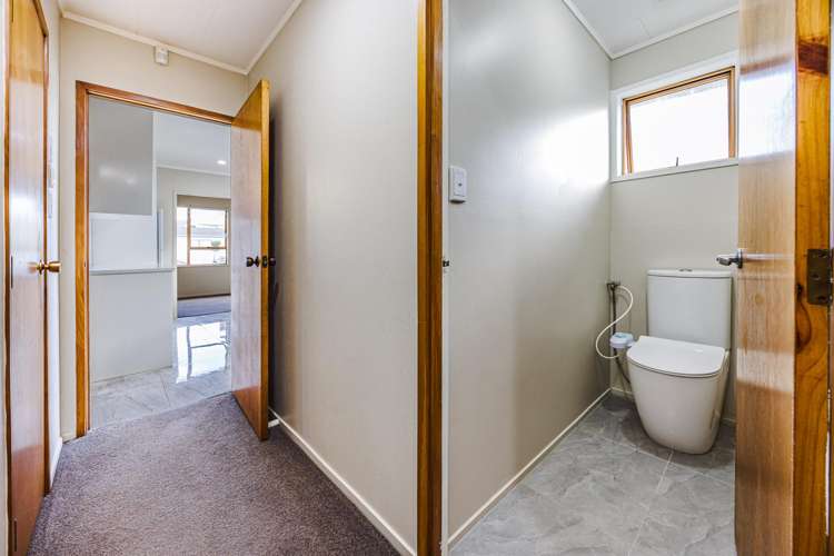 14 Charntay Avenue Clover Park_10
