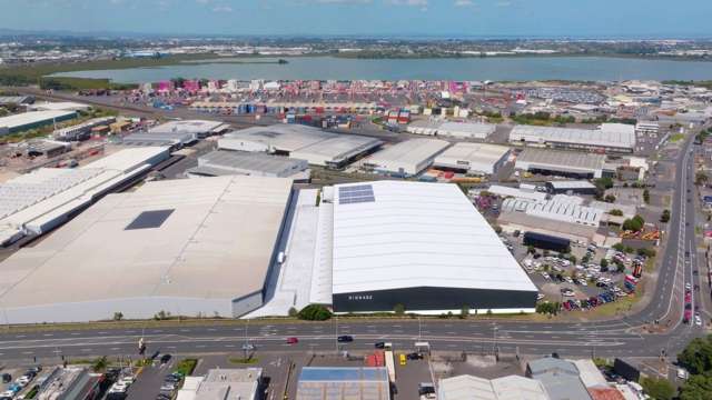 CBRE | 15,119sqm New Build A-Grade Warehouse