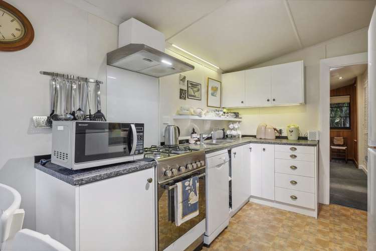 2 Bacon Street Broad Bay_4