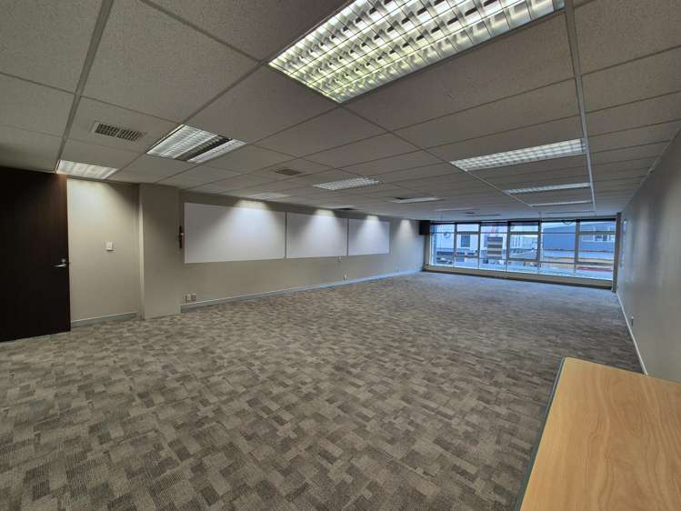 Address withheld Takapuna_2