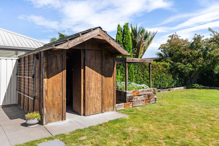 20 Fisher Place Lytton West_18