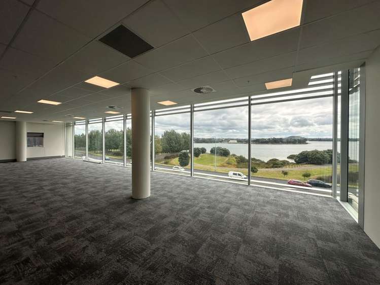 86 Highbrook Drive East Tamaki_4