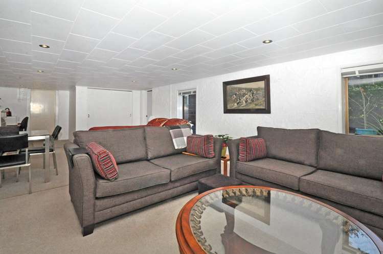 32 Halsey Drive Lynfield_17