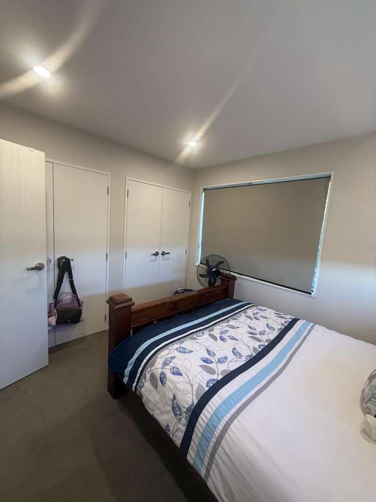 12/10 Newington Road Henderson_13