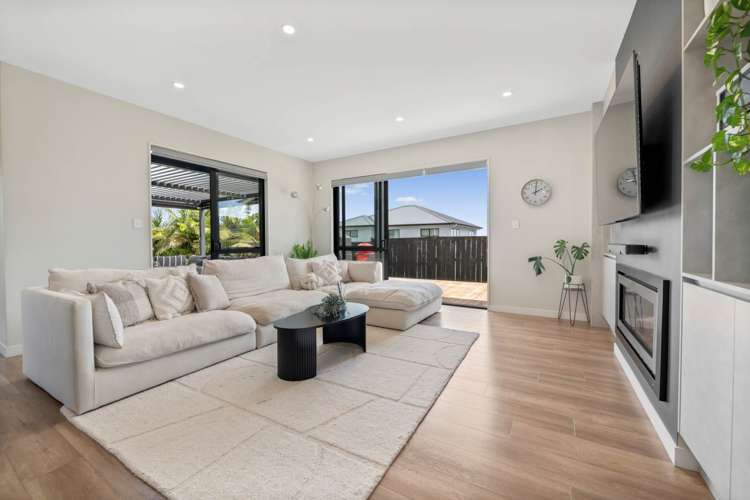 55 Eighth View Avenue Beachlands_17