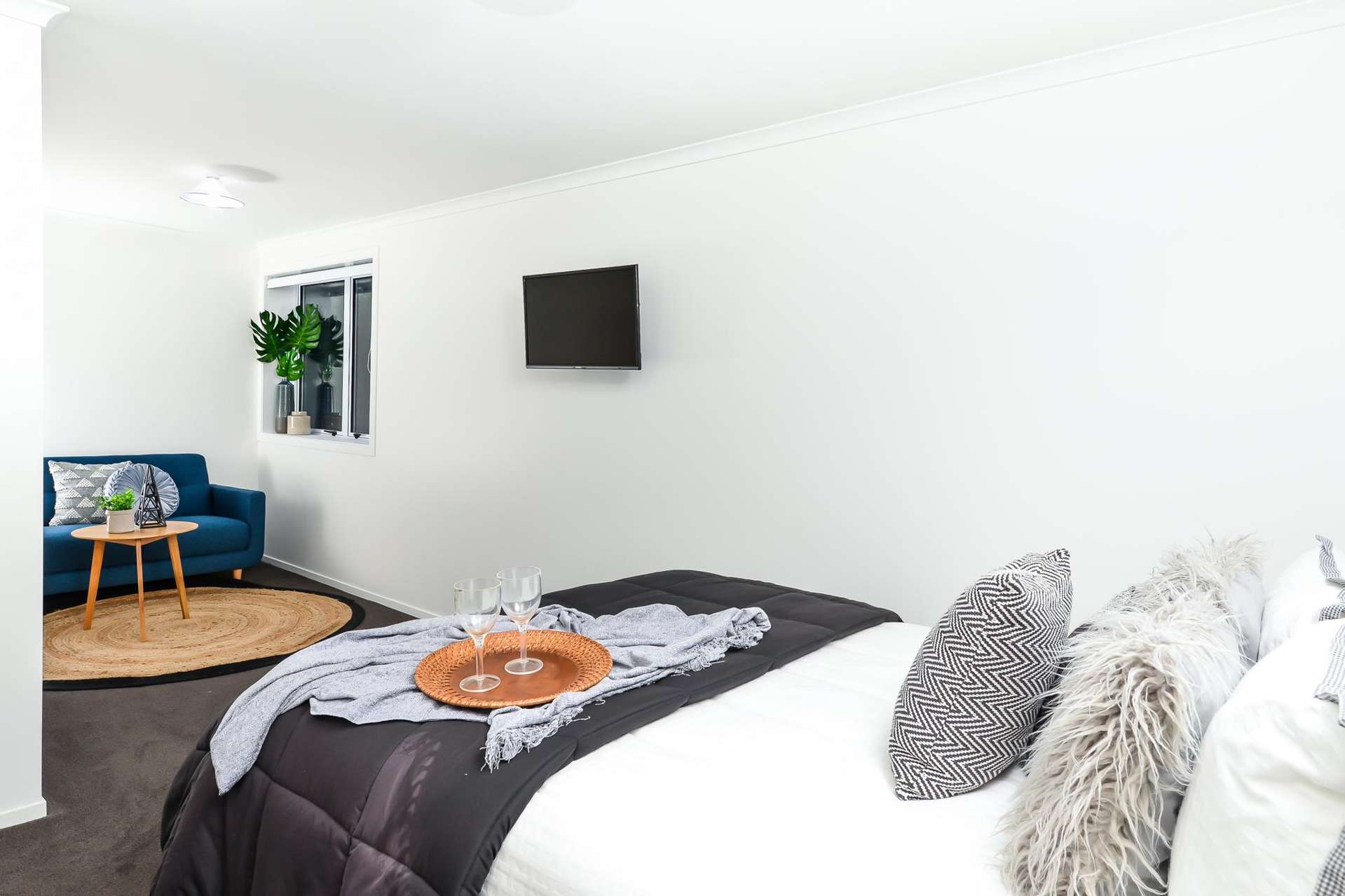 2/68b Mahoe Street Melville_0