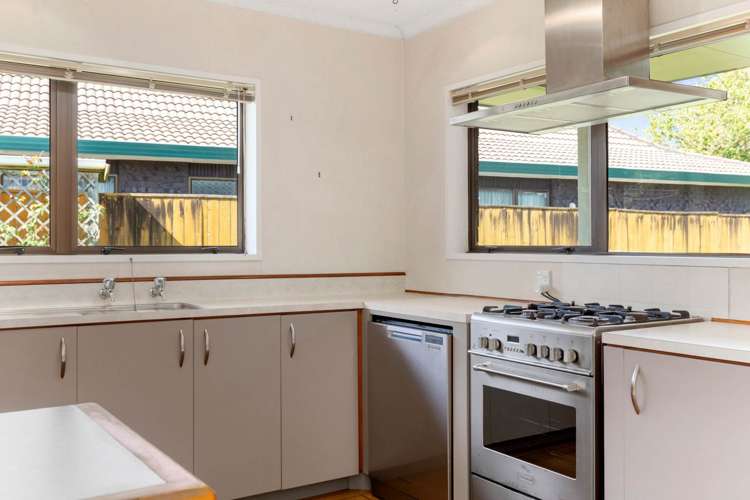 69 Carnoustie Drive Wattle Downs_5