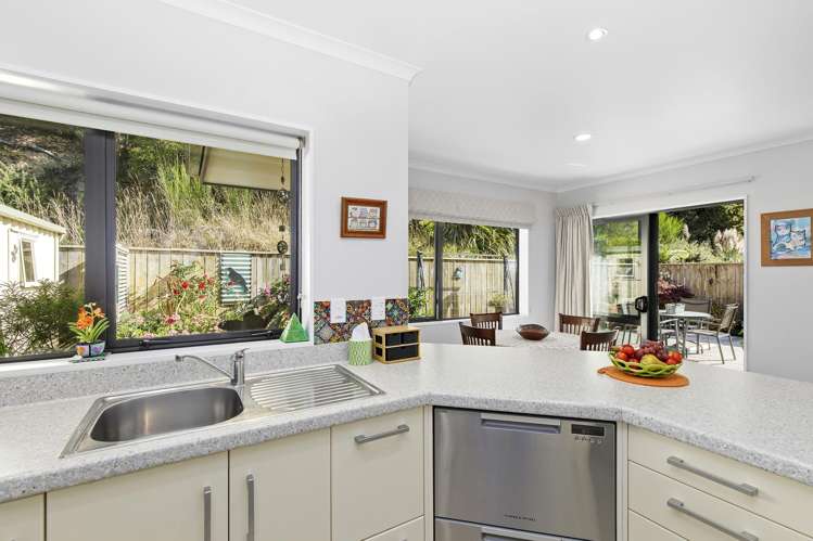 41 Evergreen Crescent Trentham_6