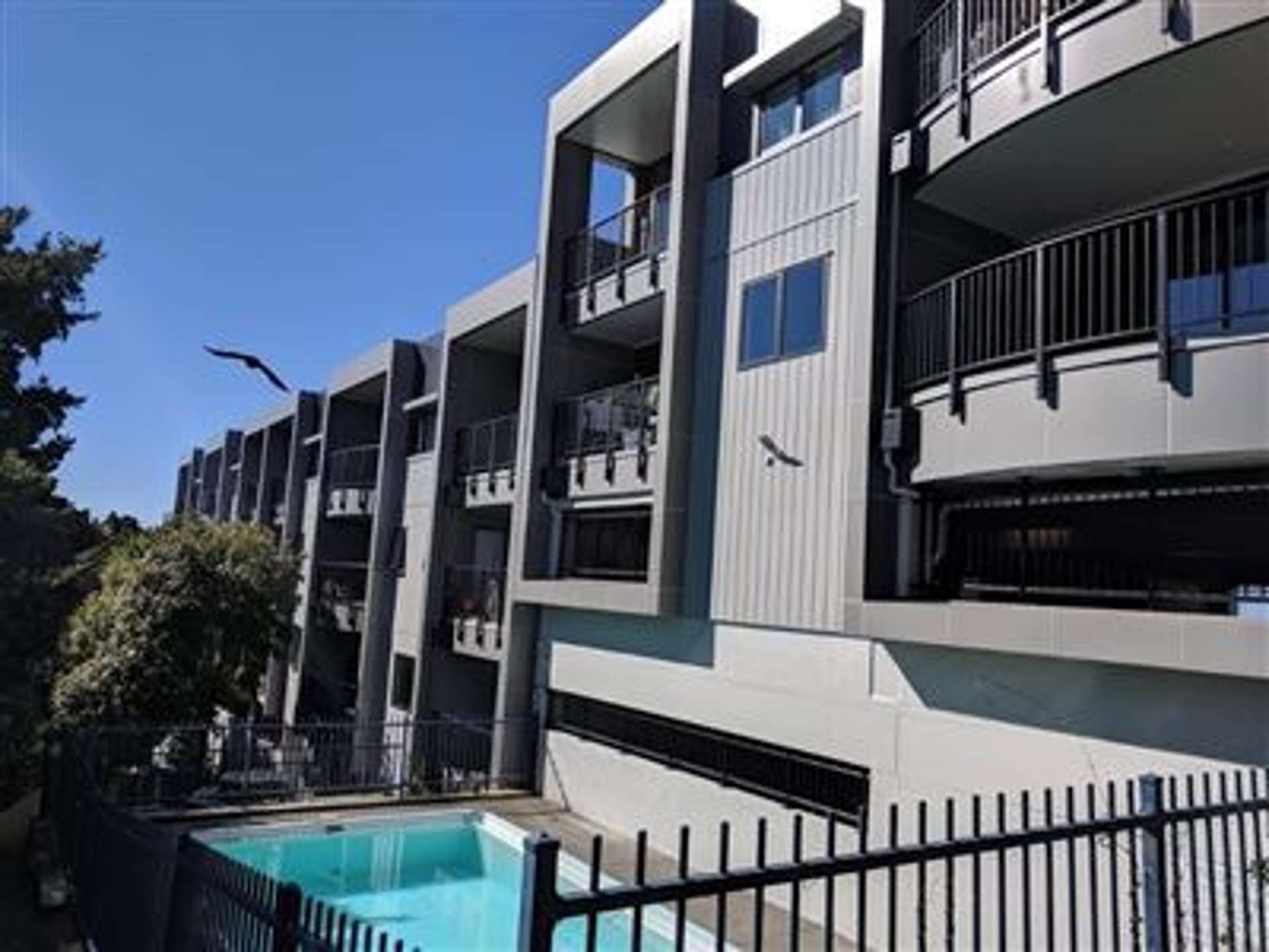 11/241 Hinemoa Street Birkenhead_0