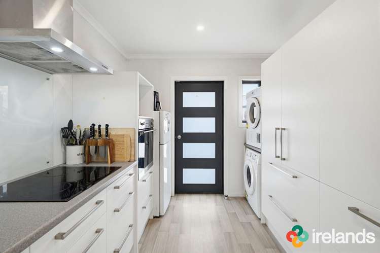 2/176 Geraldine Street_2