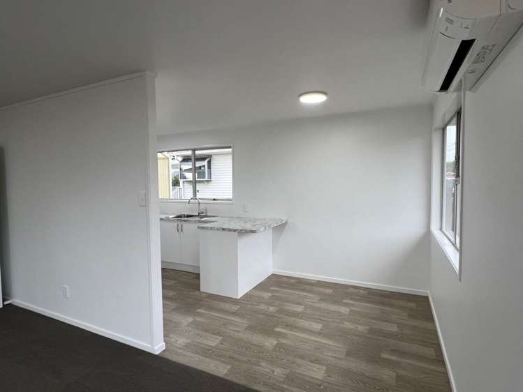 142 Metcalfe Road Ranui_5