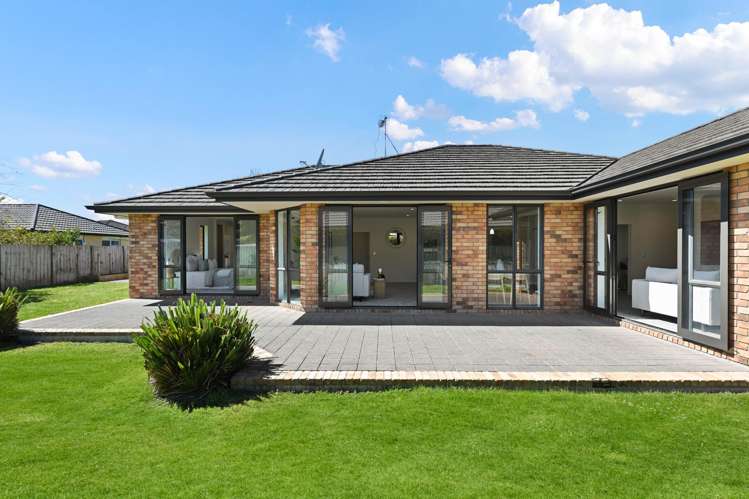 44 Wiltshire Drive Huntington_24