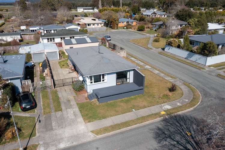 26 Mararoa Drive Manapouri_29