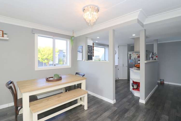 400 North Road Waikiwi_6