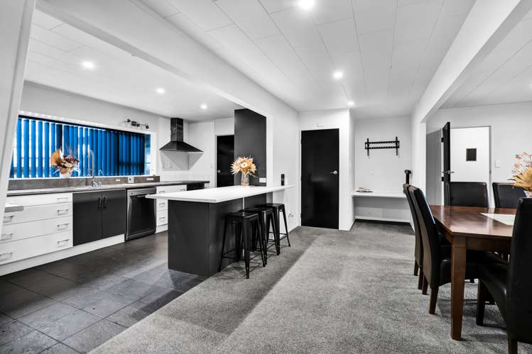 52 Murray Avenue Hawera_5