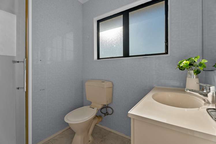 2/284 Richardson Road New Windsor_21