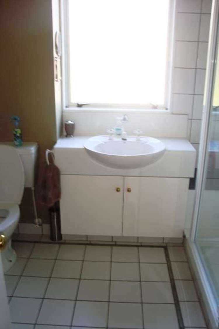 2/102 Rossall Street Merivale_9