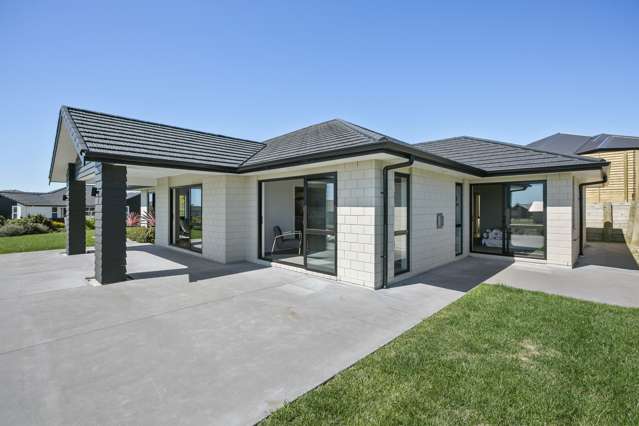 2 Oakmont Crescent Waiwhakaiho_2