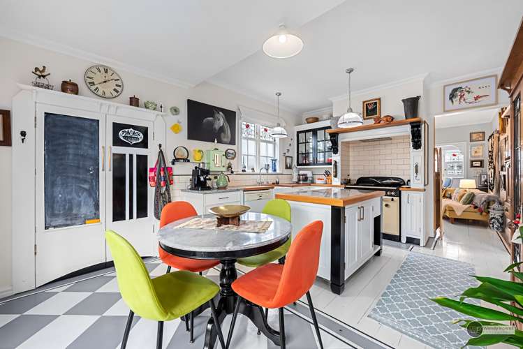 12 Collins Street Petone_20