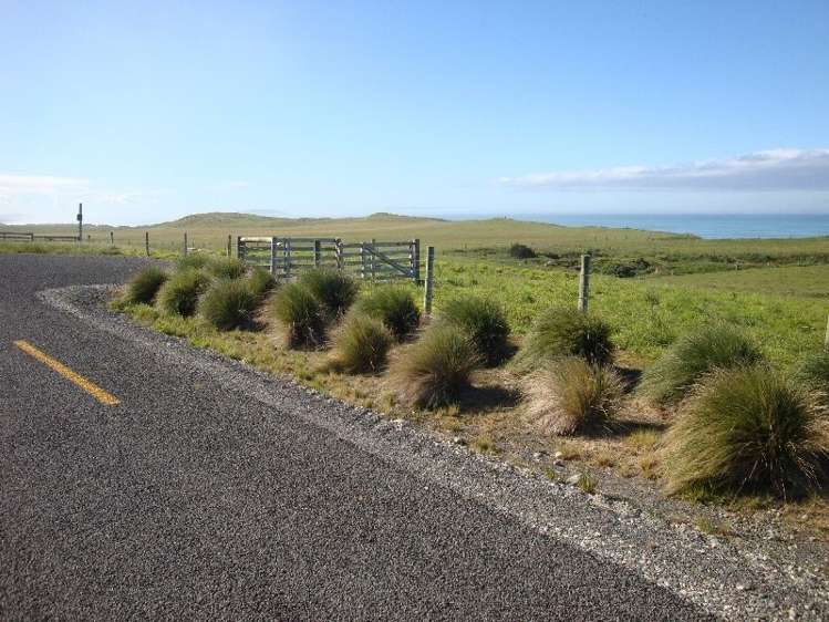 61 The Cliffs Tuatapere_13