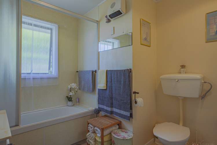 2/46 Balmoral Street Marchwiel_12