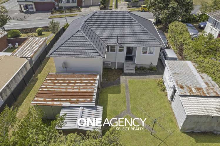 101 Waihora Crescent Waitangirua_13