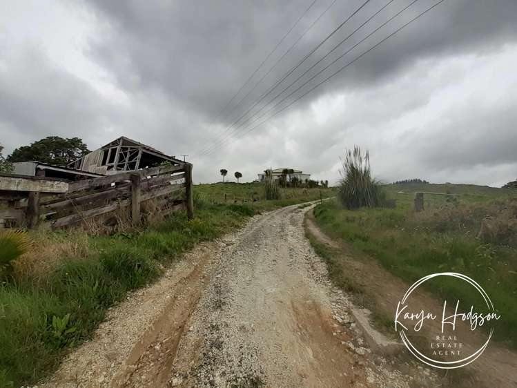 184 Paparoa Station Road Paparoa_32