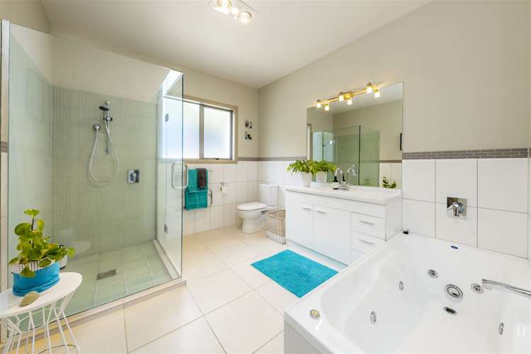 19 Tuakura Way The Gardens_11