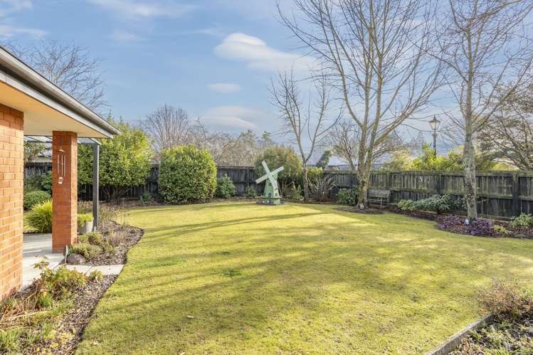 10 Kowhai Street Oxford_3