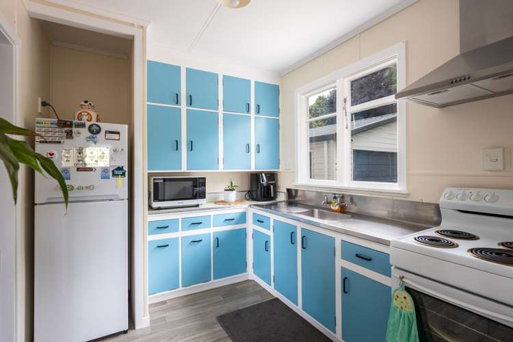 217 Tukapa Street Westown_8