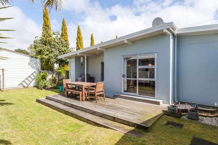 101 Beverley Terrace Whangamata_24
