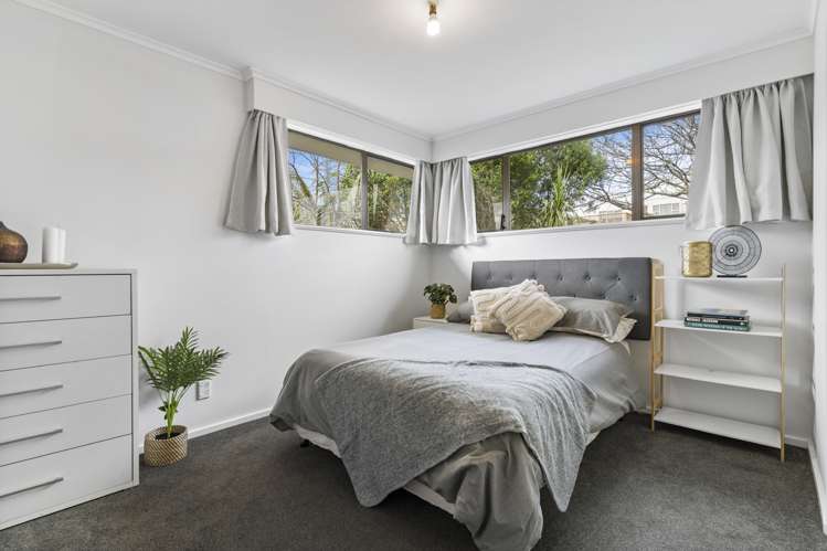 21 Sullivan Avenue Mangere Bridge_12