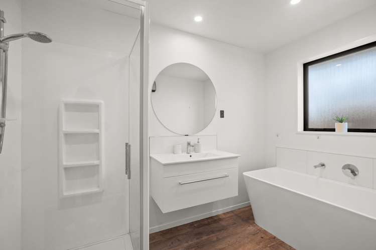 1 Woodford Avenue Woodend_9