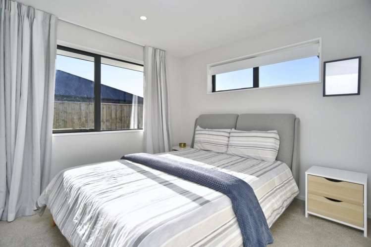 3 Woodford Avenue Woodend_13