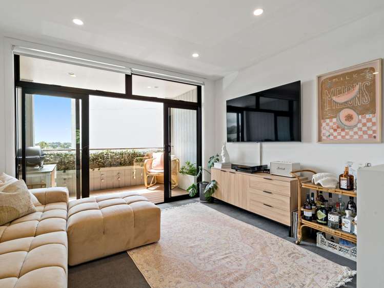 2/43 David Sidwell Place Stanmore Bay_8