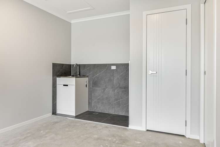 1/4 Tiro Place Rototuna North_13