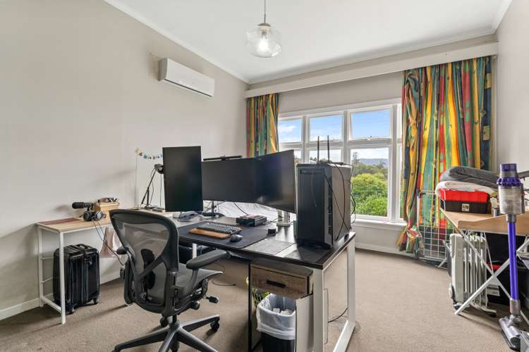 97 Leckhampton Court Clyde Hill_12