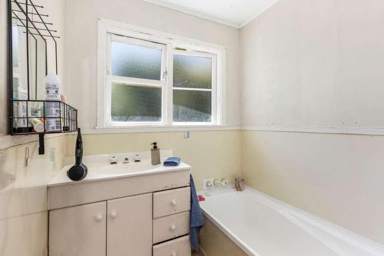 8 Braemar Terrace Johnsonville_10